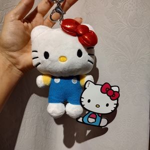 Hello Kitty keychain
